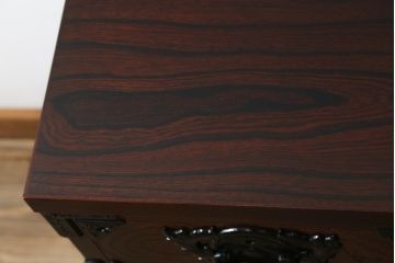 中古　美品!!　岩谷堂箪笥　漆塗り　力強い杢目と重厚感ある金具が魅力の整理箪笥(和たんす、衣装タンス、収納箪笥、引き出し、サイドチェスト、サイドボード)(R-079439)