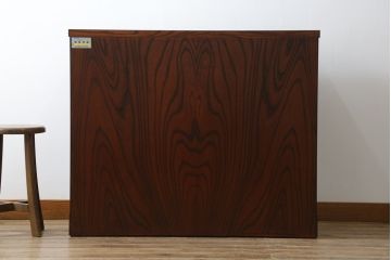 中古　美品!!　岩谷堂箪笥　漆塗り　力強い杢目と重厚感ある金具が魅力の整理箪笥(和たんす、衣装タンス、収納箪笥、引き出し、サイドチェスト、サイドボード)(R-079439)