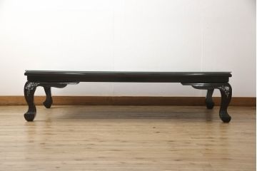 中古　アジア　民芸家具　華やかな螺鈿細工が美しいガラス天板付き座卓(センターテーブル、ローテーブル)(定価約60万円)(R-079440)