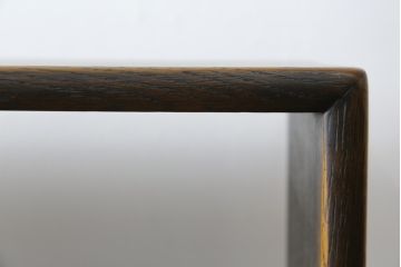 中古　美品　飛騨産業　キツツキ　PROVINCIAL(プロヴィンシャル・プロビンシャル)シリーズ　中央に引き出しが9杯付いた個性的なデザインが目を引く飾り棚(茶棚、オープンラック、ディスプレイラック、オープンシェルフ、ブックシェルフ、本棚、書棚、収納棚、戸棚)(R-079441)