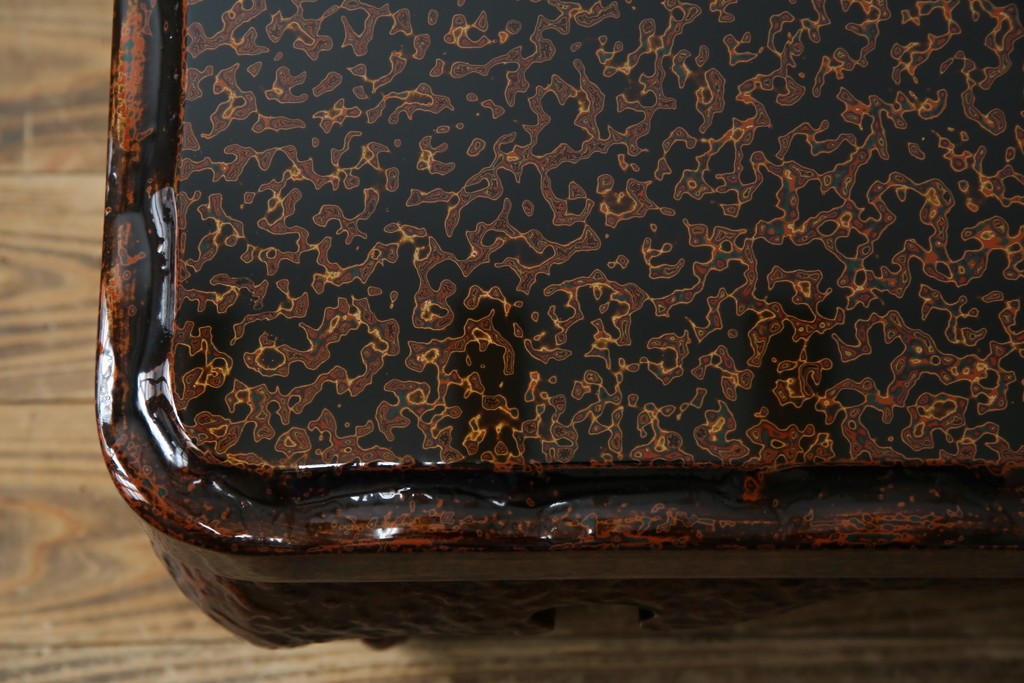 中古　未使用　展示品　東北　津軽塗り　唐塗り　隅々まで意匠を凝らした上質で美しい漆塗りの座卓　定価約95万円　(R-079447)