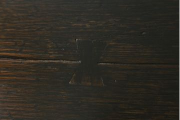 中古　飛騨産業　PROVINCIAL(プロヴィンシャル・プロビンシャル)　様々なテイストの空間に馴染む丸テーブル(ダイニングテーブル、ラウンドテーブル、4人掛け、6人掛け)(R-079452)