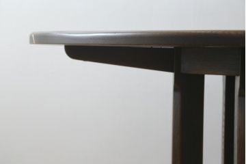中古　飛騨産業　PROVINCIAL(プロヴィンシャル・プロビンシャル)　様々なテイストの空間に馴染む丸テーブル(ダイニングテーブル、ラウンドテーブル、4人掛け、6人掛け)(R-079452)