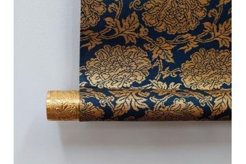 工芸　複製画　神護寺所蔵　国宝　釈迦如来像　第577番　掛軸(第五百七十七番、掛け軸、絹本、仏画、共箱付き、解題、多色コロタイプ印刷、手彩色)(R-079460)　
