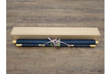 工芸　複製画　神護寺所蔵　国宝　釈迦如来像　第577番　掛軸(第五百七十七番、掛け軸、絹本、仏画、共箱付き、解題、多色コロタイプ印刷、手彩色)(R-079460)　