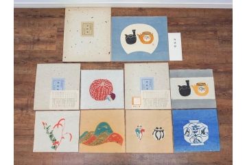 真作　人間国宝　芹沢銈介　型絵染　様々な匠の創造性に触れられる版画7枚セット(絵画、うちわ絵、益子土瓶図、風景画、野菜、山、植物、諸国民芸、株式会社たくみ、記念品、落款印、ケース付き)(R-079476)