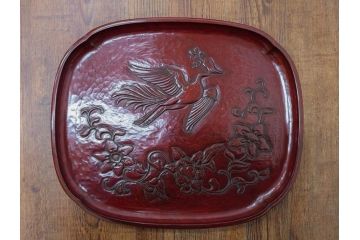 大正〜昭和初期　鎌倉彫　後藤久慶作　木句盆　四方菓子盆　/　博古堂作　長方盆　力強く彫られた味わい深いお盆3点セット(トレイ、トレー、漆器、木製、鳳凰、鳥、花、皿立て付き、共箱付き)(R-079477)