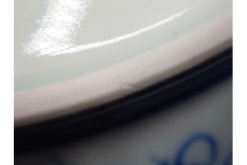 復刻版　乾隆年製　粉彩桃果蝙蝠紋皿/大清康煕年製　五彩桃樹鵲紋皿/大清雍正年製　豆彩水仙花石紋皿/大明成化年製　青花歳寒三友紋盤/大明宣徳年製　青花松竹梅紋盤　青花暗花紋鉢　6寸・7寸・8寸　格式の高さを感じる皇帝の磁器6点セット(中国、中国美術、六寸、七寸、八寸、タトウ箱付き、外箱付き)(定価43万円以上)(R-079480)