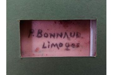 真作　アンティーク　19世紀中頃　フランス　LIMOGES(リモージュ)　「エマイユ 母子文額」　心が癒されるボナー画(陶画、七宝、P.BONNAUD、聖母、親子、キリスト教美術、黄袋付き、外箱付き)(R-079481)