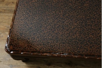 新古　未使用展示品　東北　唐塗り　隅々まで意匠を凝らした津軽塗りの座卓　定価約95万円　(R-079486)