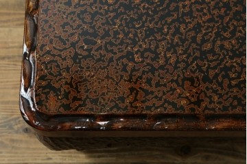 新古　未使用展示品　東北　唐塗り　隅々まで意匠を凝らした津軽塗りの座卓　定価約95万円　(R-079486)
