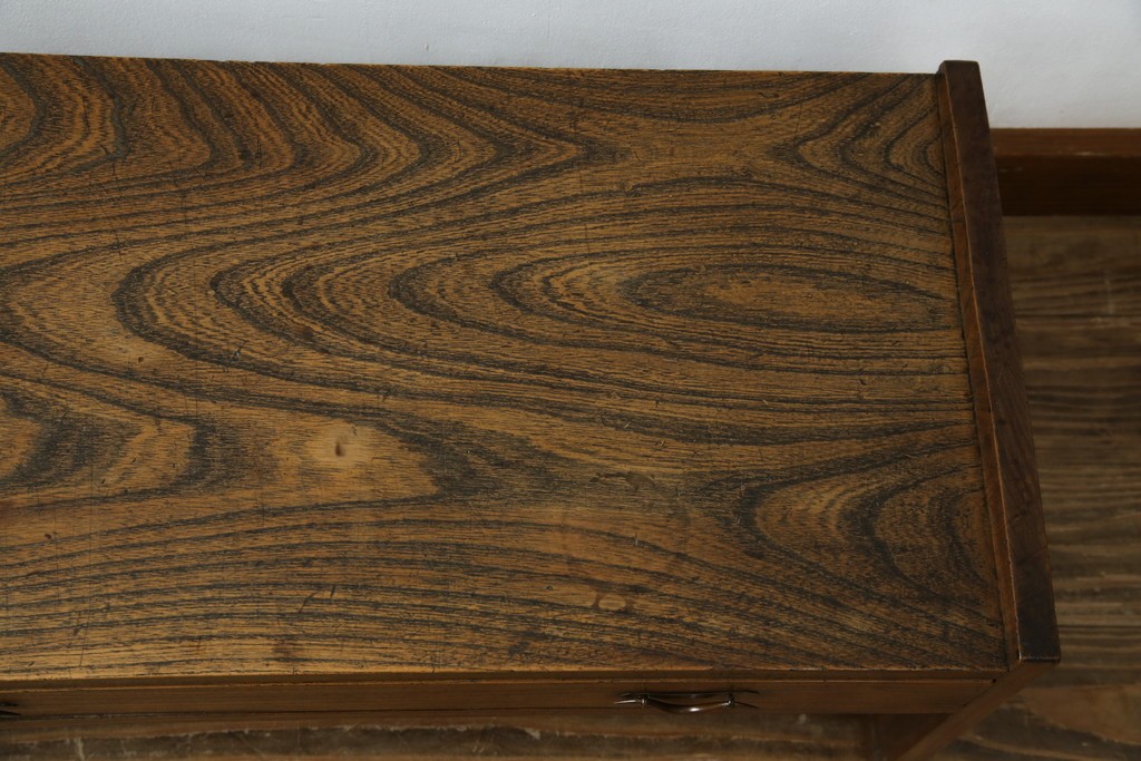 和製アンティーク　総ケヤキ(欅)材　時を経た味わいと力強い杢目が魅力的な文机　(R-079487)