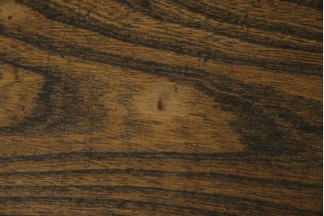 和製アンティーク　総ケヤキ(欅)材　時を経た味わいと力強い杢目が魅力的な文机　(R-079487)