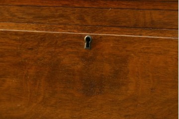 和製ヴィンテージ　上手物!!　ナラ材　上品な意匠が光る着物箪笥　(R-079489)