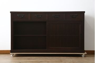 中古　格子デザインが凛とした和を演出する水屋箪笥サイドボード(食器棚、戸棚、収納棚、サイドキャビネット)(R-079492)