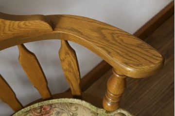 中古　ナラ(楢)材　飛騨家具　WINDS太平　楢(ナラ)材　どこから見ても美しいデザインが魅力的なベンチ(二人掛け、2P、長椅子、イス)(R-079493)