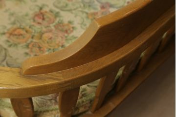 中古　ナラ(楢)材　飛騨家具　WINDS太平　楢(ナラ)材　どこから見ても美しいデザインが魅力的なベンチ(二人掛け、2P、長椅子、イス)(R-079493)