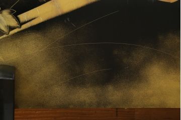 和製ビンテージ　輪島塗り　日展作家　加治武　キジ(雉)のつがいを描いた美しい蒔絵が目を引く衝立て(パーテーション、衝い立て、つい立て、間仕切り、ディスプレイ、ヴィンテージ)(R-079496)