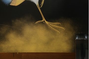 和製ビンテージ　輪島塗り　日展作家　加治武　キジ(雉)のつがいを描いた美しい蒔絵が目を引く衝立て(パーテーション、衝い立て、つい立て、間仕切り、ディスプレイ、ヴィンテージ)(R-079496)