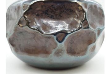 純銀　造りこまれたデザインが目を引く銀瓶(煎茶、薬缶、銀水注、湯沸し、茶道具、やかん、水指、急須)(R-079503)