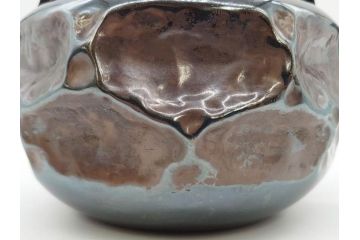 純銀　造りこまれたデザインが目を引く銀瓶(煎茶、薬缶、銀水注、湯沸し、茶道具、やかん、水指、急須)(R-079503)