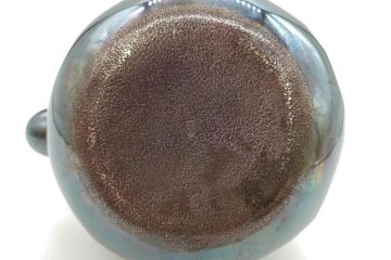 純銀　造りこまれたデザインが目を引く銀瓶(煎茶、薬缶、銀水注、湯沸し、茶道具、やかん、水指、急須)(R-079503)