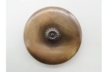 純銀　造りこまれたデザインが目を引く銀瓶(煎茶、薬缶、銀水注、湯沸し、茶道具、やかん、水指、急須)(R-079503)
