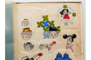 当時物　シールやワッペンなどまとめてセット(シール帳、鉄人28号、鉄腕アトム、明治製菓、おまけ、エイトマン、狼少年ケン、グリコ、切り抜き、手塚治虫、マーブルチョコレート、0戦はやと、わんわん忠臣蔵)(R-079504)
