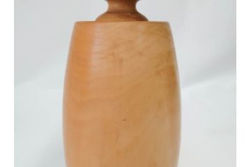 内閣総理大臣賞受賞作家　狩野千代松　創作こけし　「静心」　高さ (大)約32cm/(小)約23.5cm　無垢な表情が可愛らしいこけし2点セット(郷土人形玩具、伝統工芸、民芸品、置物、ディスプレイ、木彫　木製)(R-079508)