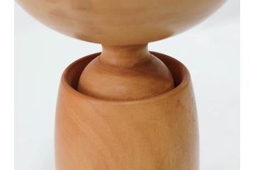 内閣総理大臣賞受賞作家　狩野千代松　創作こけし　「静心」　高さ (大)約32cm/(小)約23.5cm　無垢な表情が可愛らしいこけし2点セット(郷土人形玩具、伝統工芸、民芸品、置物、ディスプレイ、木彫　木製)(R-079508)