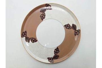 戦前　オールドTOTO　東洋陶器　TOYOTOKI KAISHA　落ち着いた上品さが魅力のティーセット(金彩、葉模様、東陶、トートー、プレート、ティーポット、ティーカップ、ソーサー、クリーマー、ミルクジャー、シュガーポット、ケース付き)(R-079510)　　