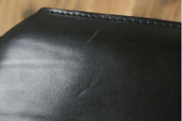 中古　Cassina(カッシーナ)　412　CAB(キャブ)　MARIO BELLINI(マリオベリーニ)　ブラック(黒)　シンプルモダンな空間づくりに活躍するアームレスチェア(ダイニングチェア、椅子、イス)(定価約24万円)(R-079511)