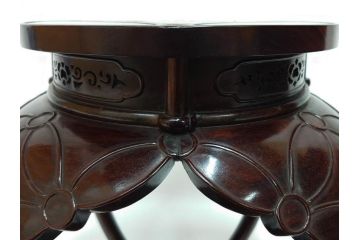 時代物　花菱蒔絵　お部屋を上品に演出する紫檀七宝式中央卓(唐木、家紋、花台、ミニテーブル、飾り台、木製、漆、共箱付き)(R-079514)