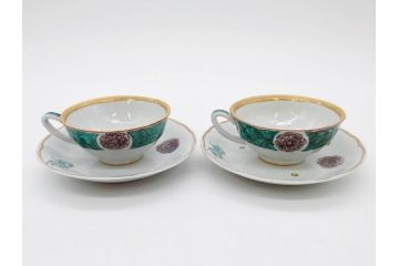 正木春蔵　九谷焼　色絵　染付　上品な花のデザインが魅力のカップ&ソーサー5客セット(金彩、フラワー、植物、C&S、碗皿、洋食器、裏印)(R-079516)