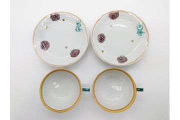 正木春蔵　九谷焼　色絵　染付　上品な花のデザインが魅力のカップ&ソーサー5客セット(金彩、フラワー、植物、C&S、碗皿、洋食器、裏印)(R-079516)