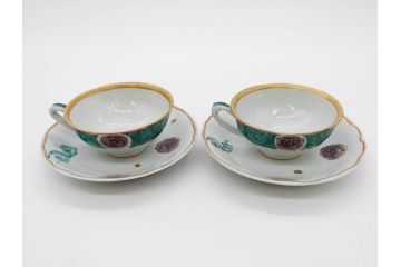 正木春蔵　九谷焼　色絵　染付　上品な花のデザインが魅力のカップ&ソーサー5客セット(金彩、フラワー、植物、C&S、碗皿、洋食器、裏印)(R-079516)