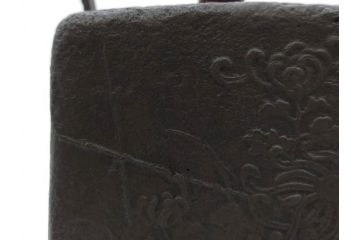 松寿堂　斑紫銅蓋　菊文　歴史を重ねた味わい深い四方鉄瓶(花、湯沸、湯瓶、茶道具、茶器、共箱付き)(R-079519)