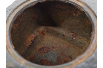 松寿堂　斑紫銅蓋　菊文　歴史を重ねた味わい深い四方鉄瓶(花、湯沸、湯瓶、茶道具、茶器、共箱付き)(R-079519)