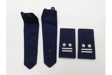 佐官 二佐　制帽　肩章　リュックサック　メダル　階級章　ボタン　部隊章(徽章)　記念章　航空自衛隊まとめてセット(JASDF、防衛記念章、中佐、正帽、ミリタリー、儀礼、装備、制服用)(R-079521)