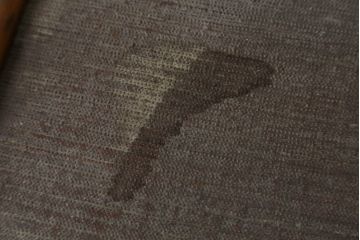 アンティーク雑貨　ディスプレイとしてもおすすめのレトロでおしゃれなトランク(船トランク、舟トランク、ブランケットボックス、トランクテーブル、センターテーブル、ローテーブル、サイドテーブル、ディスプレイ雑貨、収納箱、店舗什器)(R-079531)