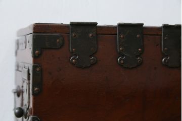 和製アンティーク　明治大正期　上手物!!　総欅(ケヤキ)材　新潟産　銅金具　和の趣たっぷりの硯箱(筆箱、小引き出し、小物収納、卓上収納、印箱、掛硯、掛け硯)(R-079534)