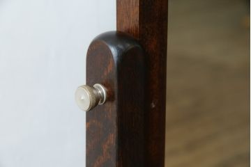 中古　松本民芸家具　シンプルながら品の良い佇まいが魅力のD型姿見(スタンドミラー、鏡)(定価約14万8千円)(R-079536)