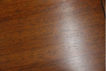 中古　DREXEL HERITAGE(ドレクセルヘリテイジ)　Triune(トライユン)　マホガニー材　クラシカルな佇まいのカクテルテーブル(センターテーブル、リビングテーブル、ローテーブル)(R-079539)