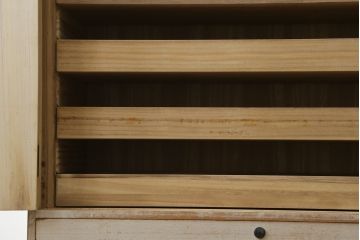 和製ビンテージ　国産　職人手造り品　透かしの金具が素敵な総桐箪笥(総桐たんす、並厚、和タンス、着物箪笥、衣装箪笥、引き出し、ヴィンテージ)(R-079543)