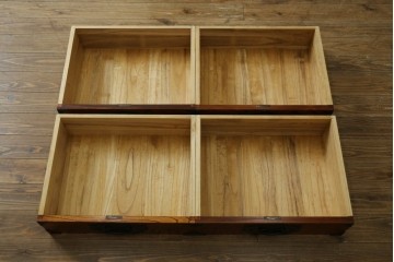 中古　美品　岩谷堂箪笥　引き出し7杯　こだわりの意匠が目を引く縦型チェスト　(R-079544)