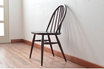 イギリスビンテージ　ERCOL(アーコール)　落ち着いた色味とシンプルなデザインが魅力的なフープバックチェア(ダイニングチェア、ウィンザーチェア、ウインザーチェア、ワークチェア、板座チェア、椅子、イス、ヴィンテージ、英国、北欧)(R-079548)