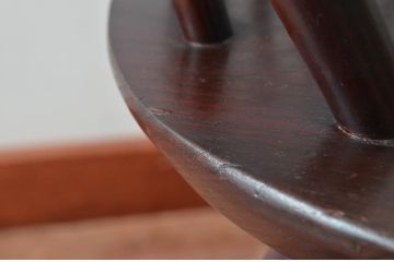 イギリスビンテージ　ERCOL(アーコール)　落ち着いた色味とシンプルなデザインが魅力的なフープバックチェア(ダイニングチェア、ウィンザーチェア、ウインザーチェア、ワークチェア、板座チェア、椅子、イス、ヴィンテージ、英国、北欧)(R-079548)