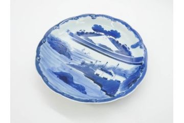 江戸期　古伊万里　染付　富士山・山水図　約29cm　9.5寸　落ち着いた佇まいを感じる大皿(風景、海、和皿、和食器、九寸五分)(R-079556)