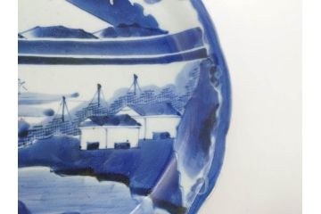 江戸期　古伊万里　染付　富士山・山水図　約29cm　9.5寸　落ち着いた佇まいを感じる大皿(風景、海、和皿、和食器、九寸五分)(R-079556)