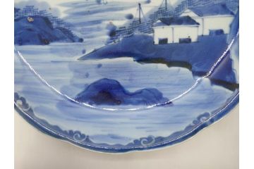 江戸期　古伊万里　染付　富士山・山水図　約29cm　9.5寸　落ち着いた佇まいを感じる大皿(風景、海、和皿、和食器、九寸五分)(R-079556)